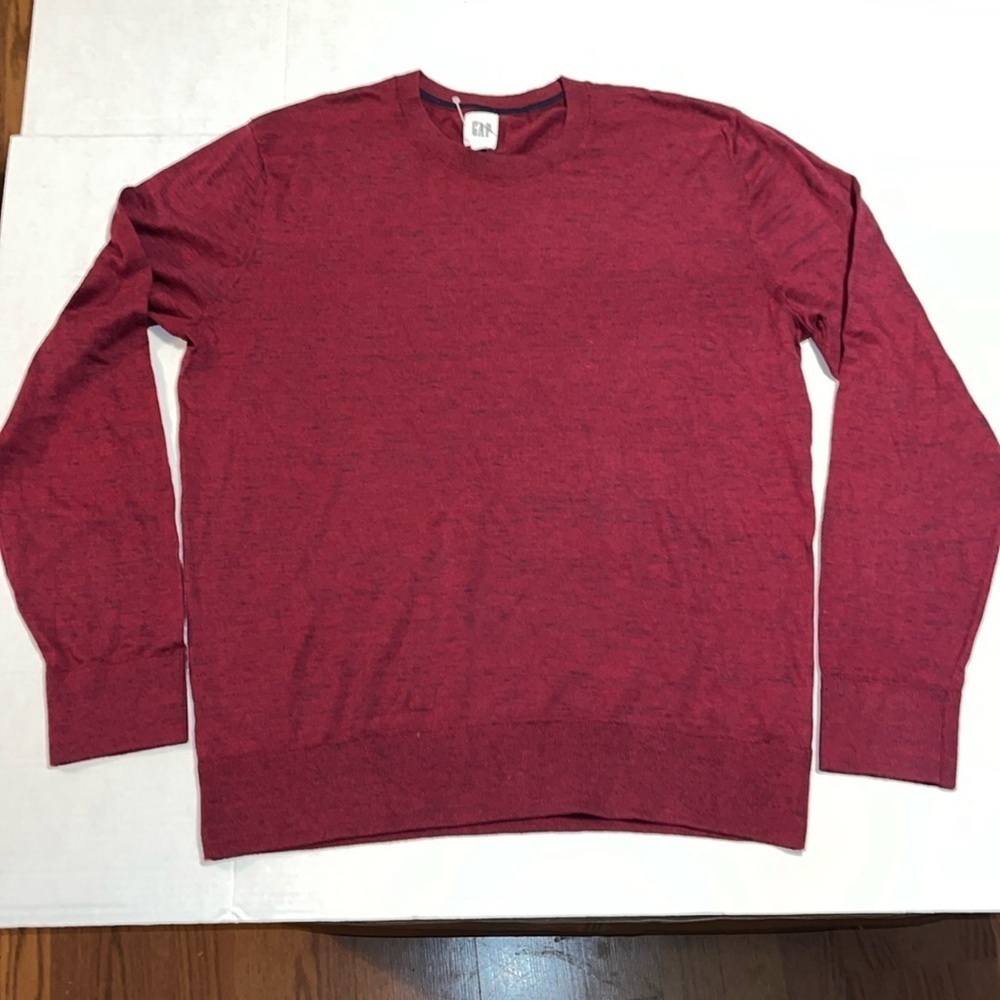 New-gap-M-Burgundy marbled-crewneck, long sleeve, pull over, rib detail, sweater